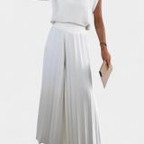 Liora Conjunto de Dos Piezas con Top Estructurado y Pantalón Plisado