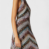 Melisa Vestido Largo Halter con Zigzag Lamé y Acabado Iridiscente