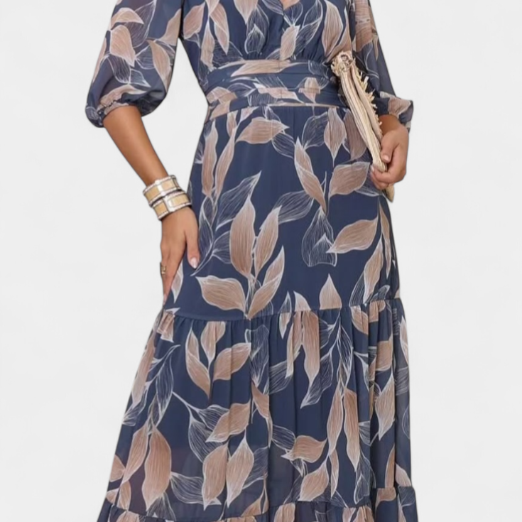 Aísha Vestido Largo Floral con Corte Fluido y Motivo de Hojas