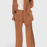 Kaia Conjunto Pulido de 2 Piezas para el Trabajo y Más Allá