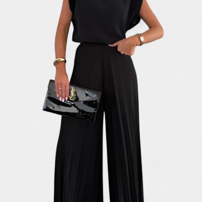 Liora Conjunto de Dos Piezas con Top Estructurado y Pantalón Plisado
