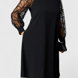 Bellezza Vestido Negro con Mangas de Malla y Corte Holgado